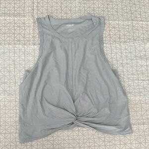 Old Navy Light Gray Twist Front Muscle Tee